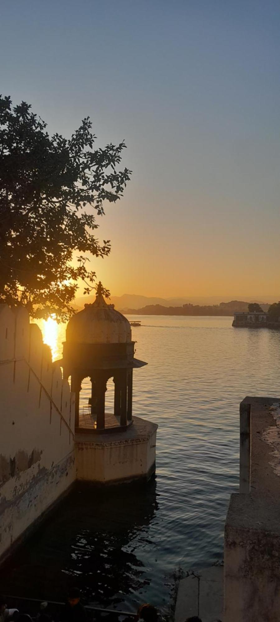 Paddy'S Loft The Lake View Hostel Udaipur Exterior foto