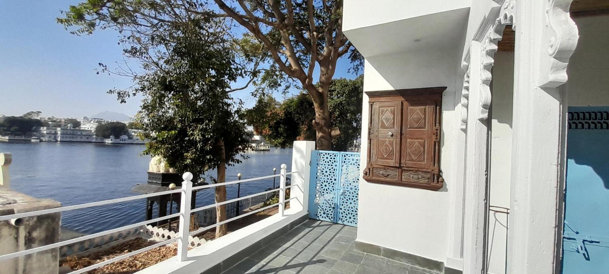 Paddy'S Loft The Lake View Hostel Udaipur Exterior foto