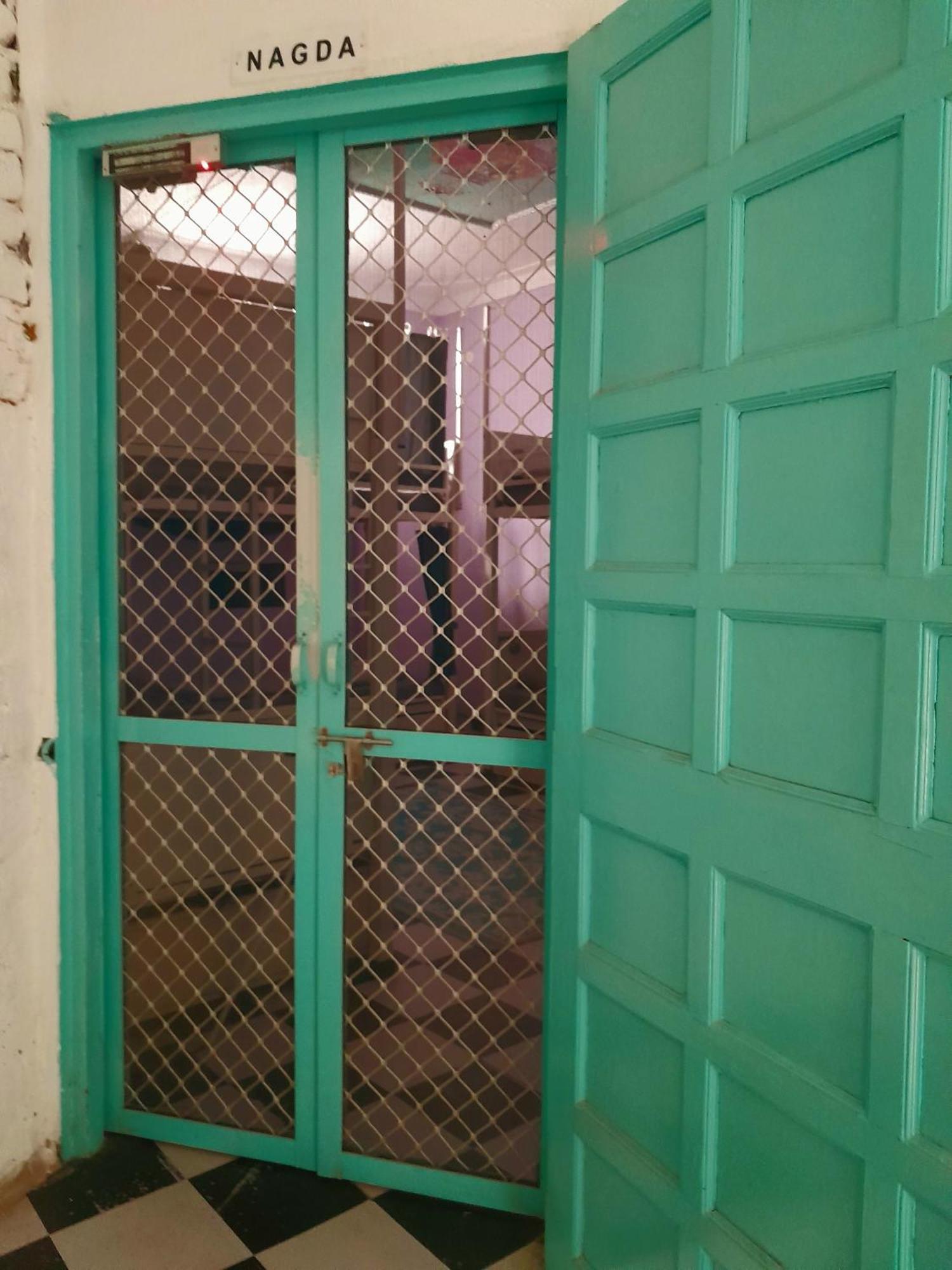 Paddy'S Loft The Lake View Hostel Udaipur Exterior foto